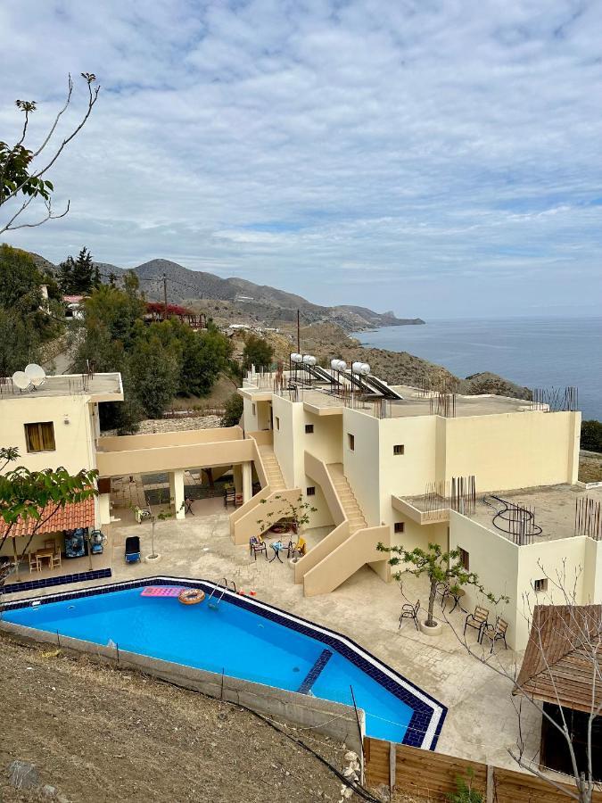 Sfinias Apartments Kaloi Limenes Exterior photo