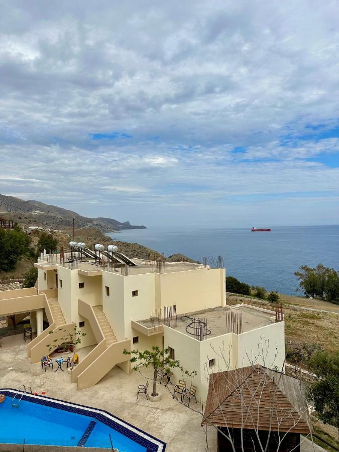 Sfinias Apartments Kaloi Limenes Exterior photo