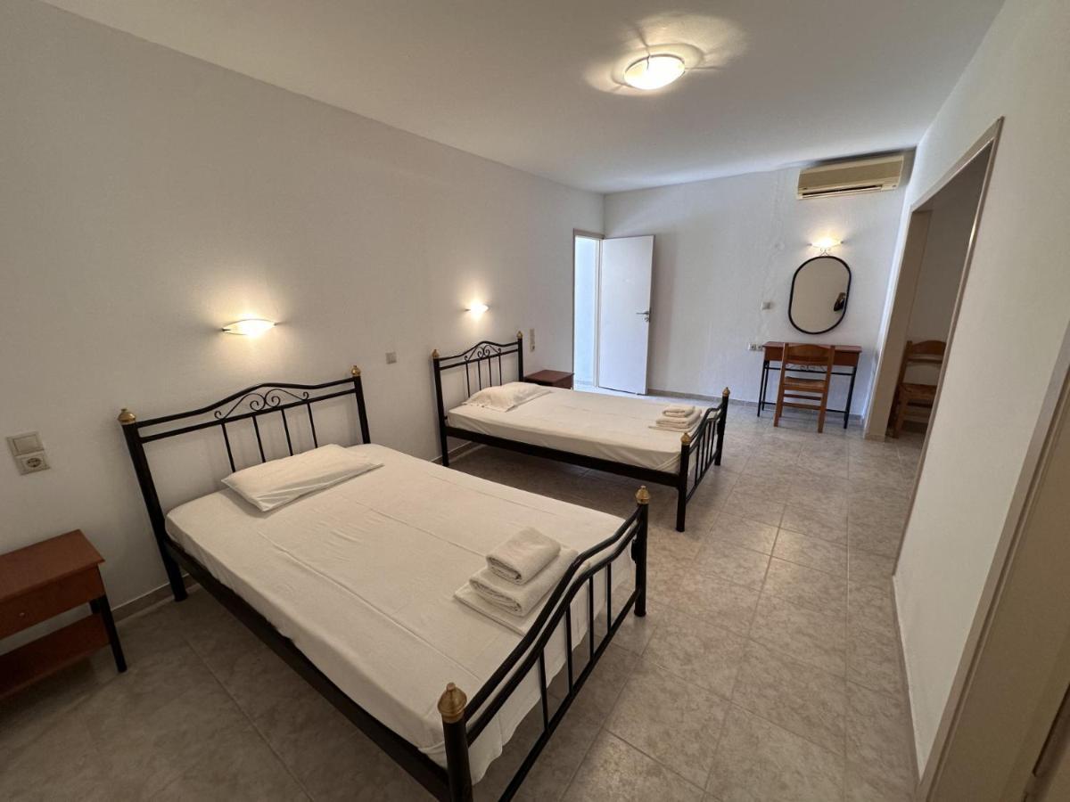 Sfinias Apartments Kaloi Limenes Exterior photo