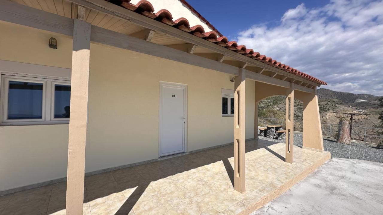 Sfinias Apartments Kaloi Limenes Exterior photo