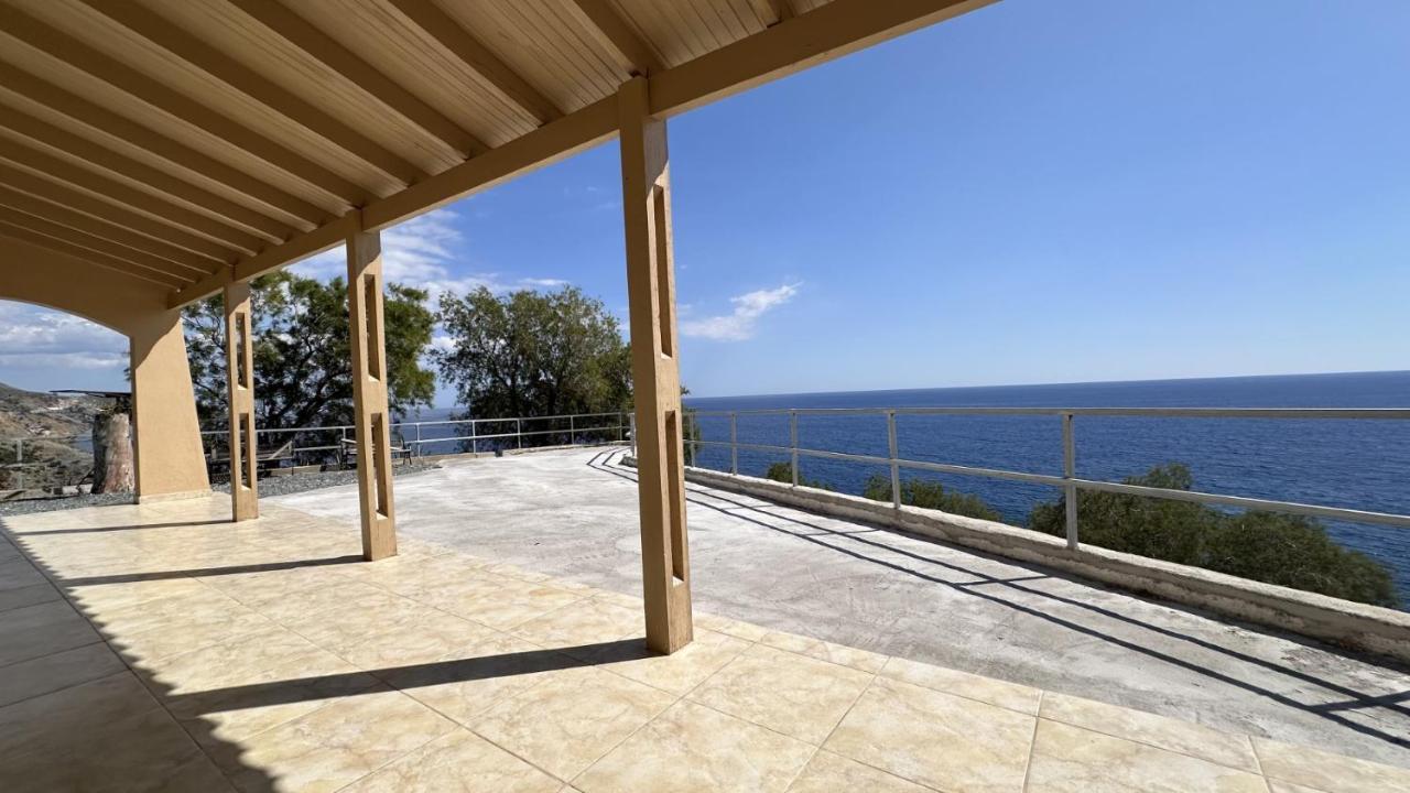 Sfinias Apartments Kaloi Limenes Exterior photo