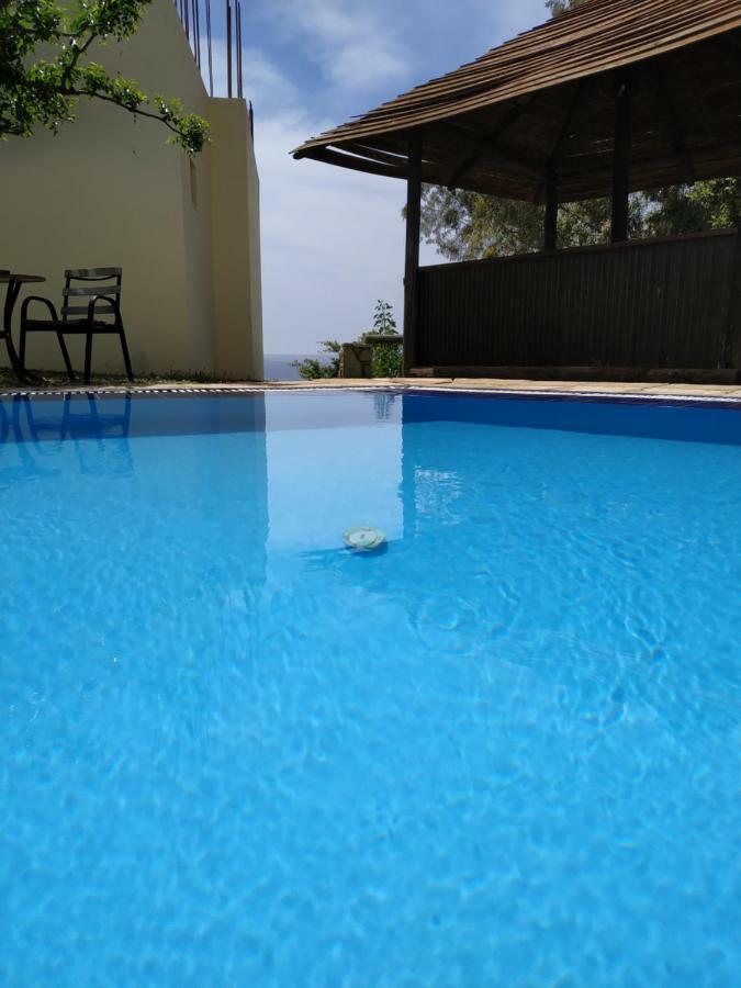 Sfinias Apartments Kaloi Limenes Exterior photo