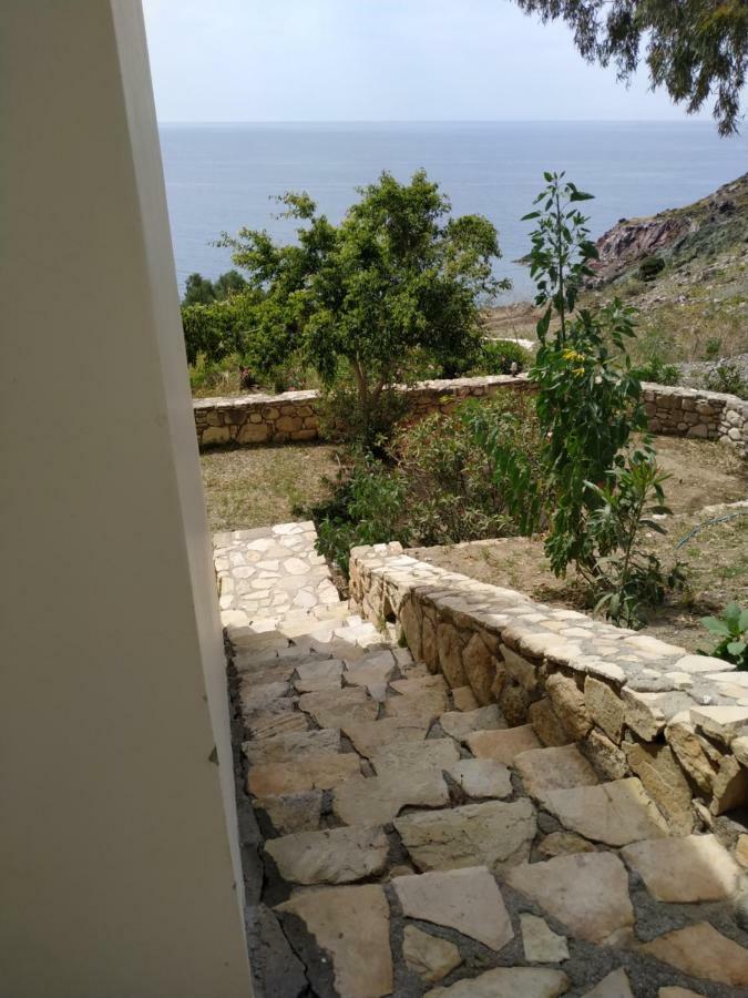 Sfinias Apartments Kaloi Limenes Exterior photo
